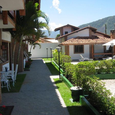 Litoral Norte - Caraguatatuba - Sobrado Com Piscina Em Condominio Fechado Extérieur photo